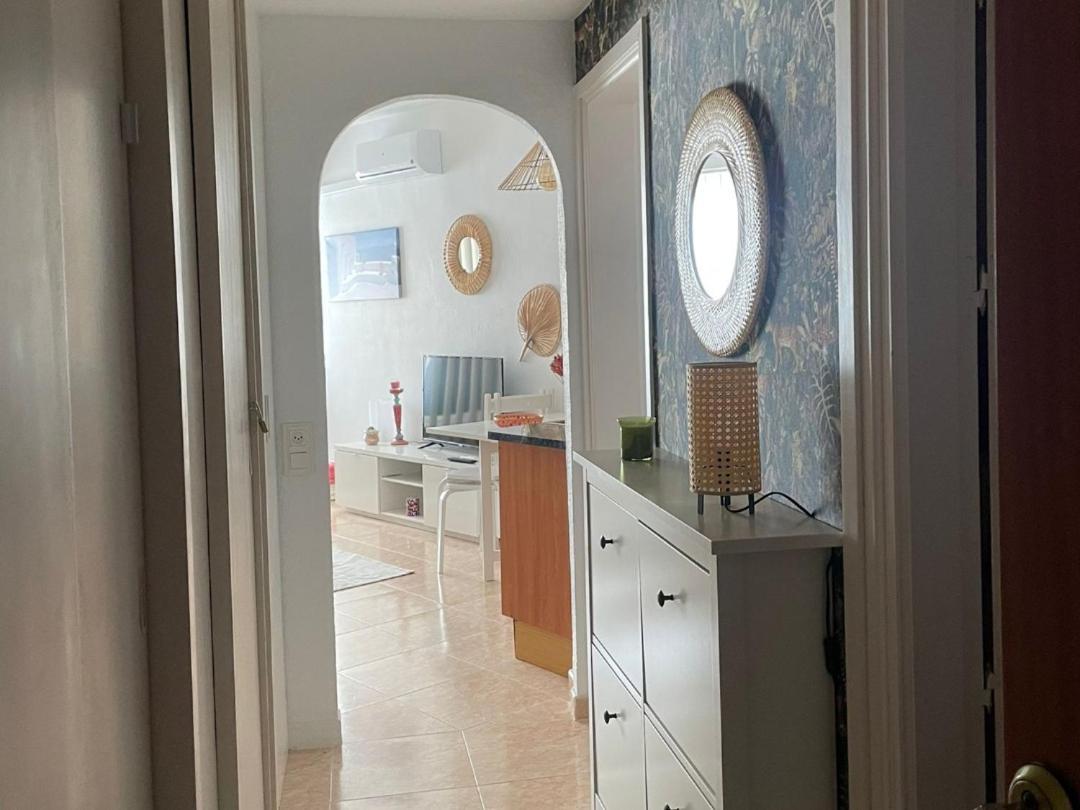 Estudio En La Colina Zona Playamar توريمولينوس المظهر الخارجي الصورة